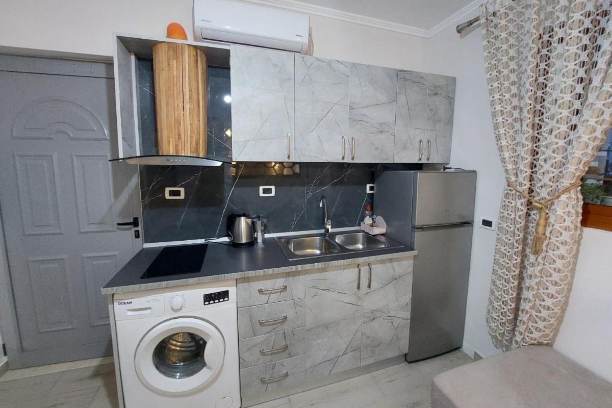 Villa Heljos Apartaments Vlore Luaran gambar