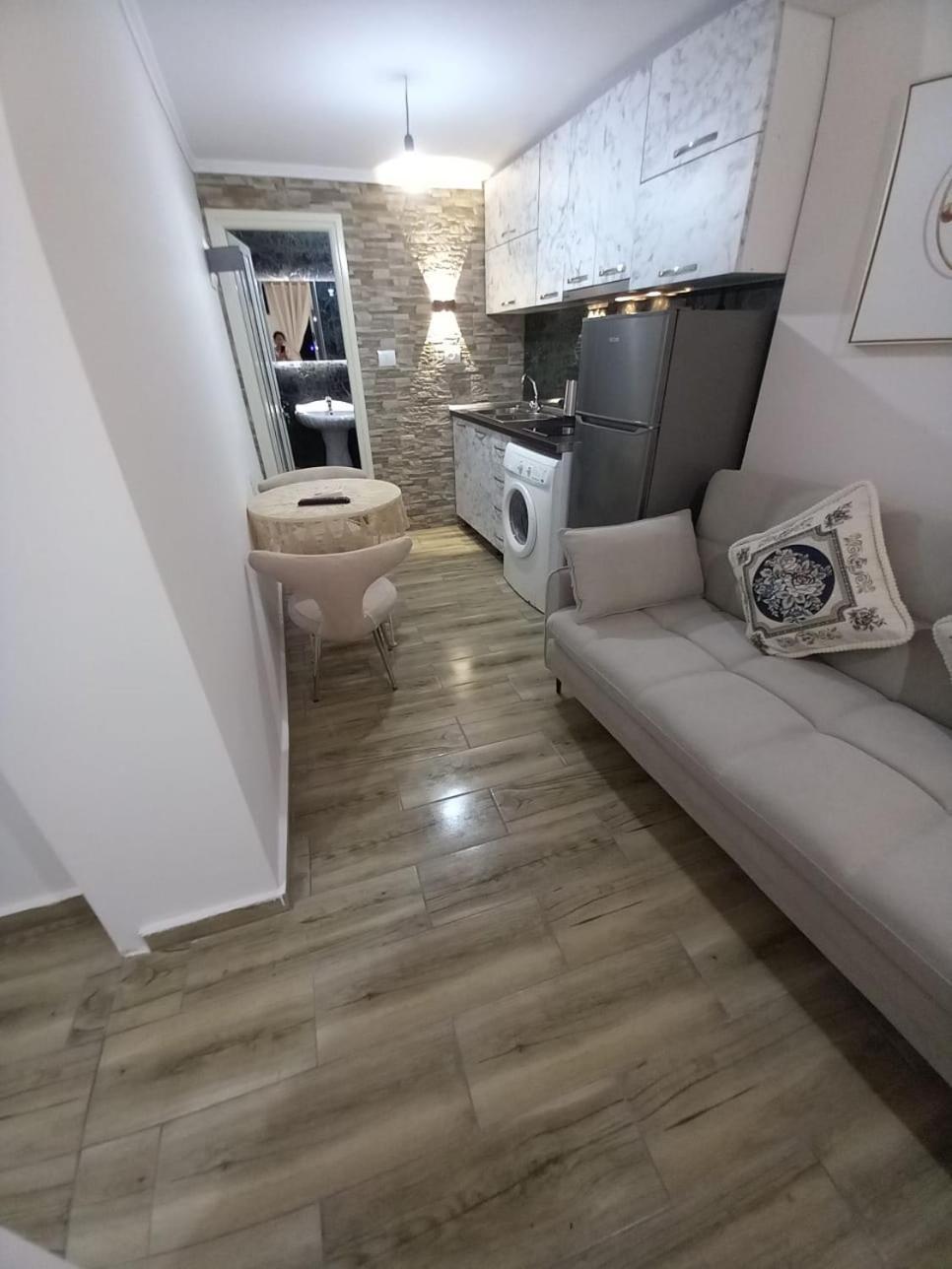 Villa Heljos Apartaments Vlore Bilik gambar