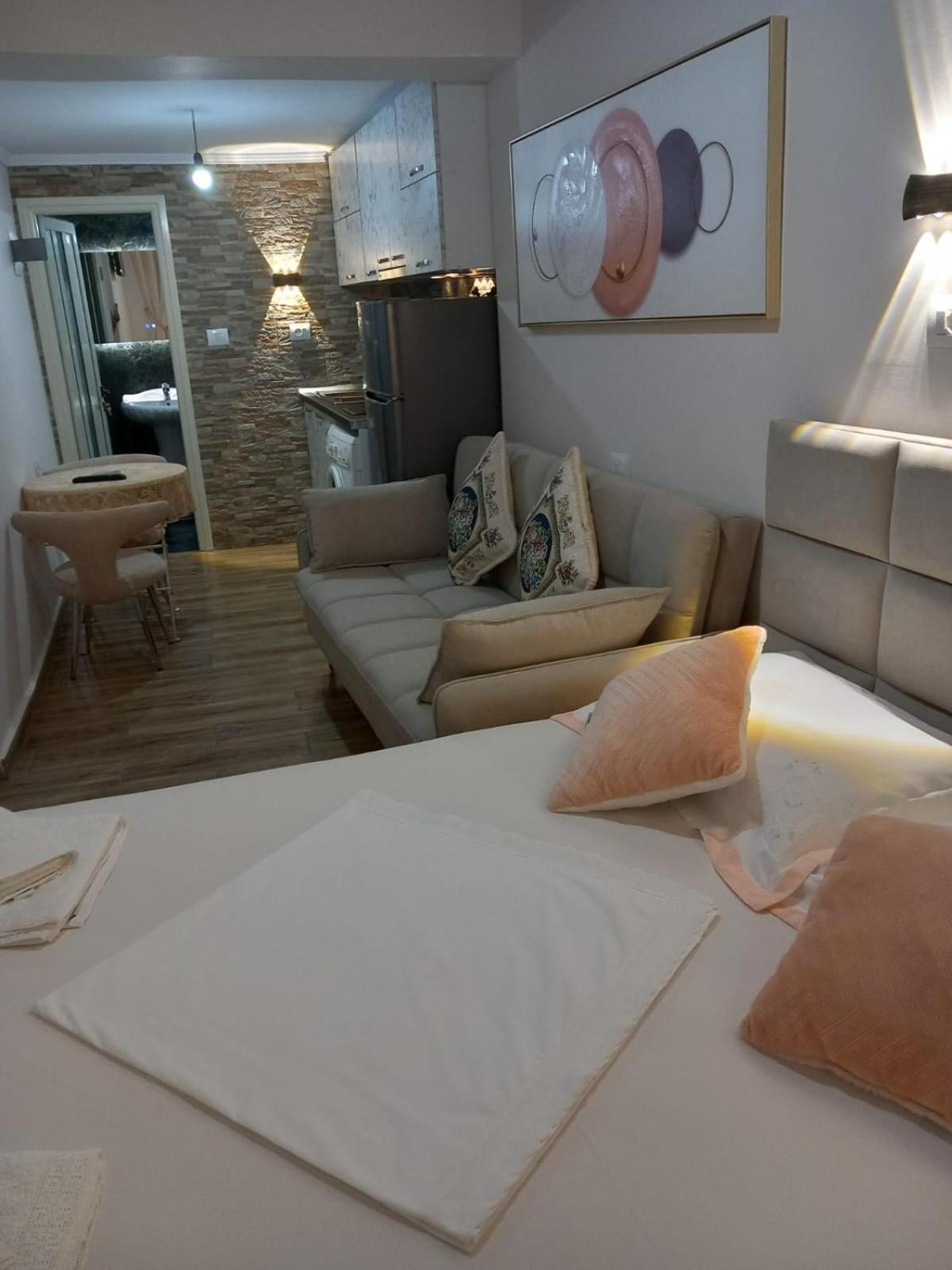 Villa Heljos Apartaments Vlore Luaran gambar