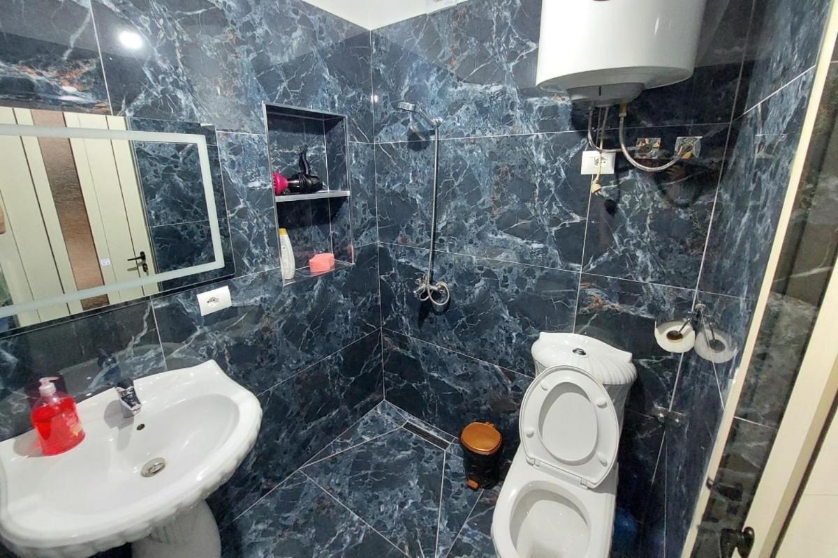 Villa Heljos Apartaments Vlore Luaran gambar