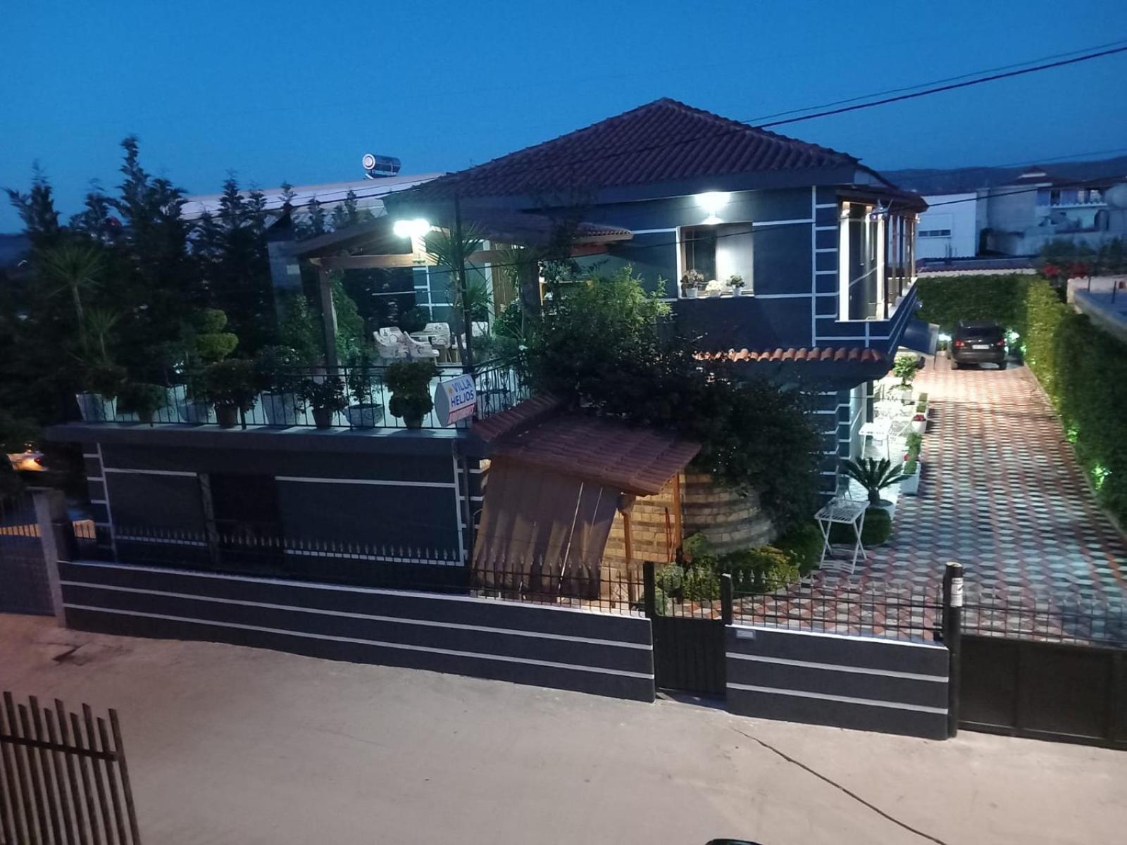 Villa Heljos Apartaments Vlore Luaran gambar